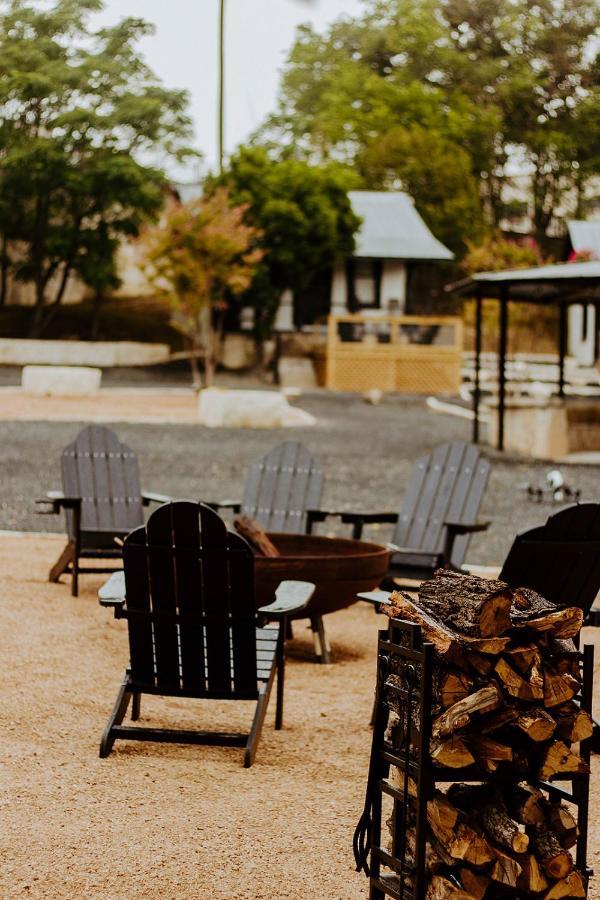 The Vaquero Motel 班德拉 外观 照片