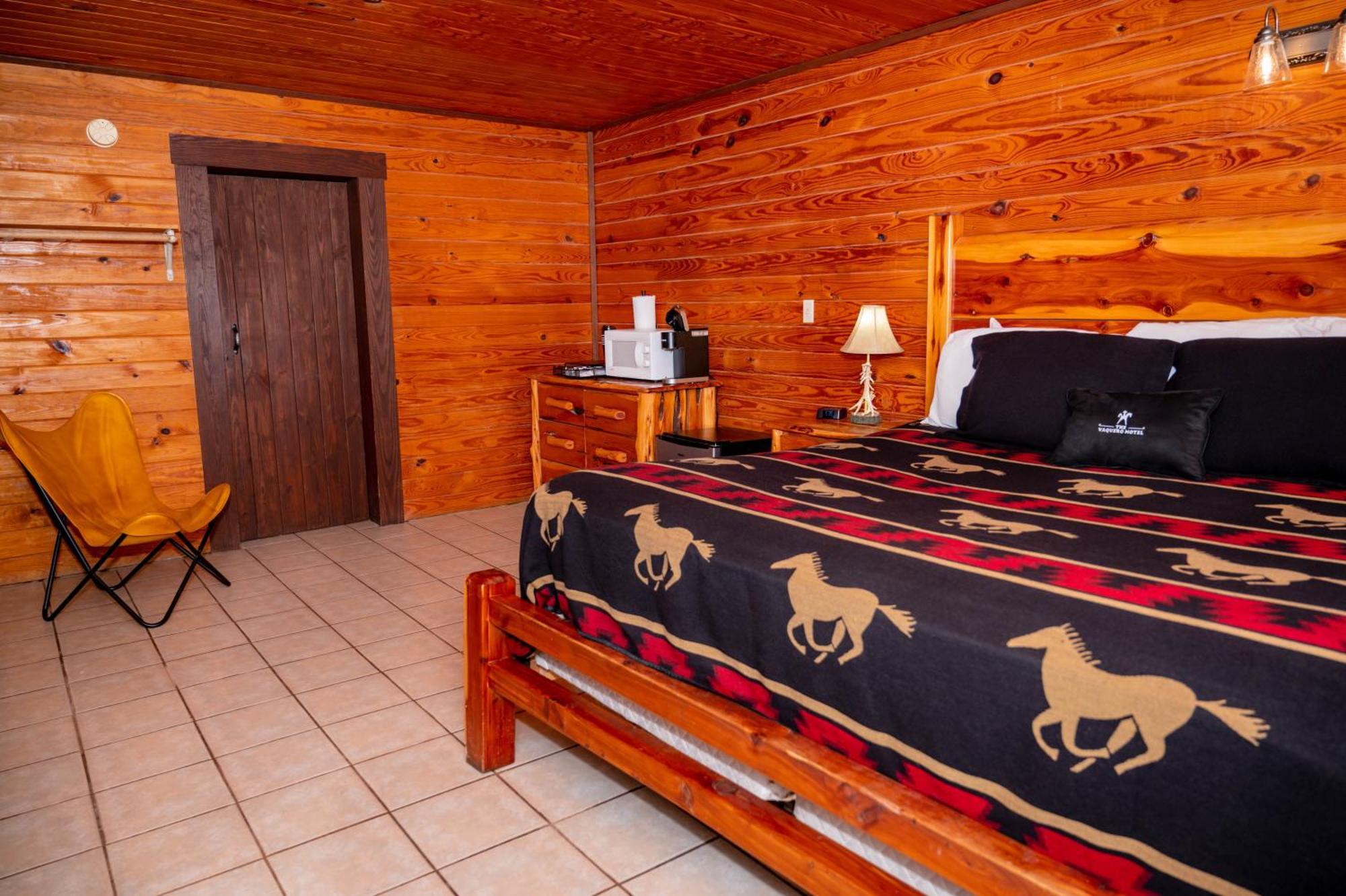 The Vaquero Motel 班德拉 客房 照片